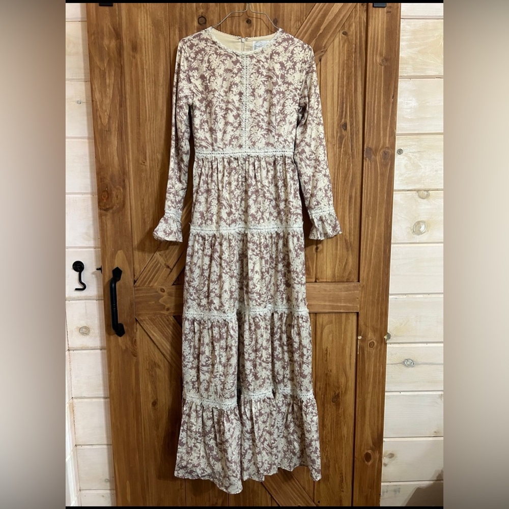 Dainty jewells dress